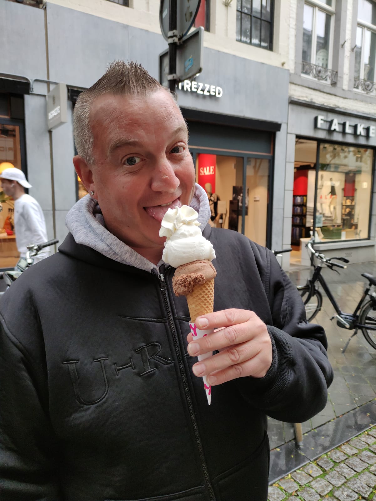 Rodriguez - Kleinwangen - Lucerne | Gay