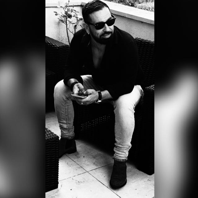 Eryk - Esmonts - Fribourg | Gay