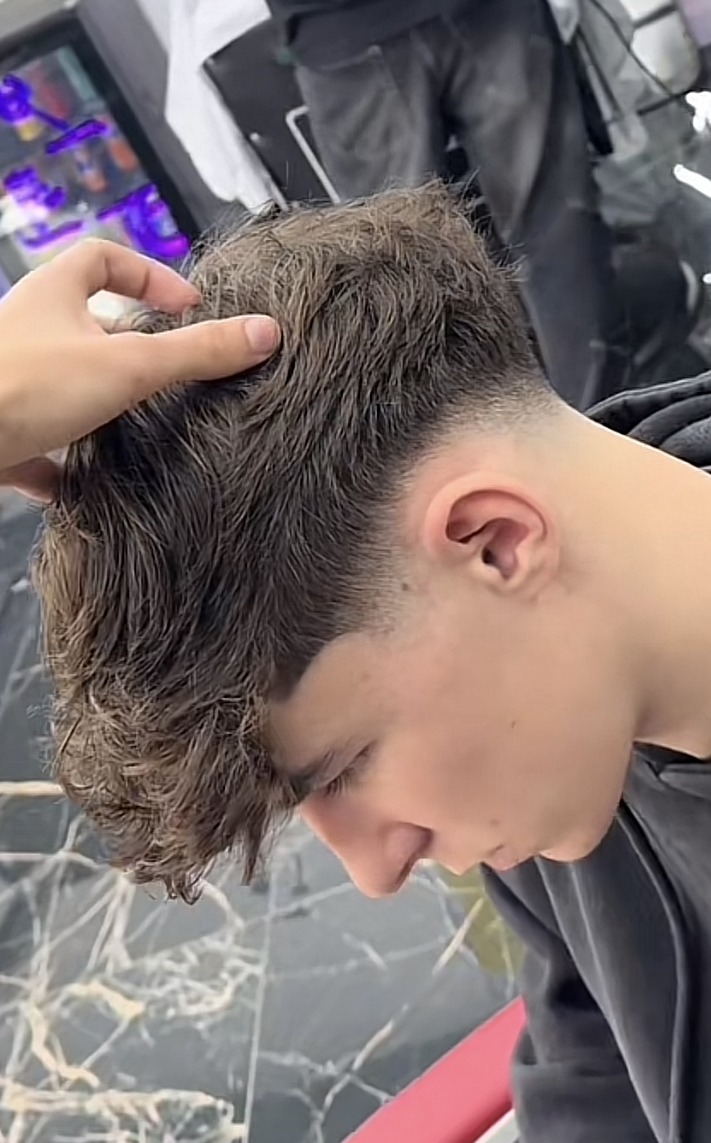 Cheick - Bargen SH - Schaffhouse | Gay