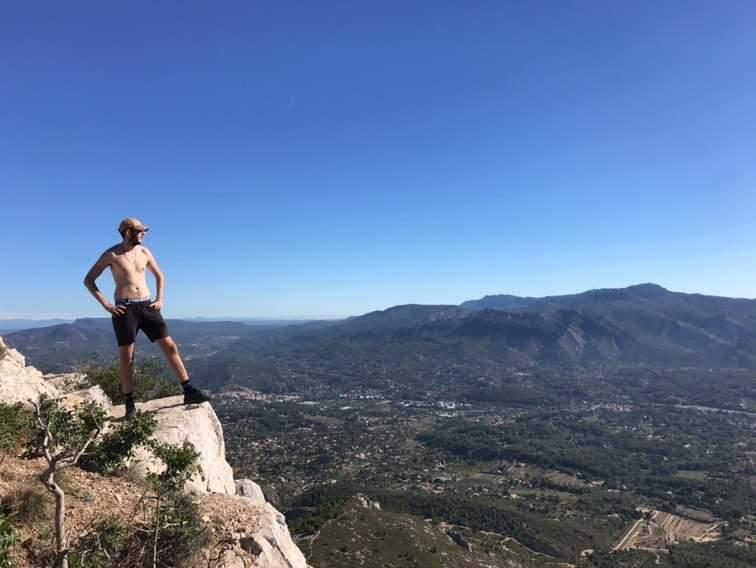 Dayane - Bilten - Glaris | Gay