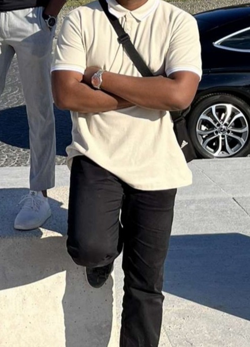 Zinédine - Cagiallo - Tessin | Gay