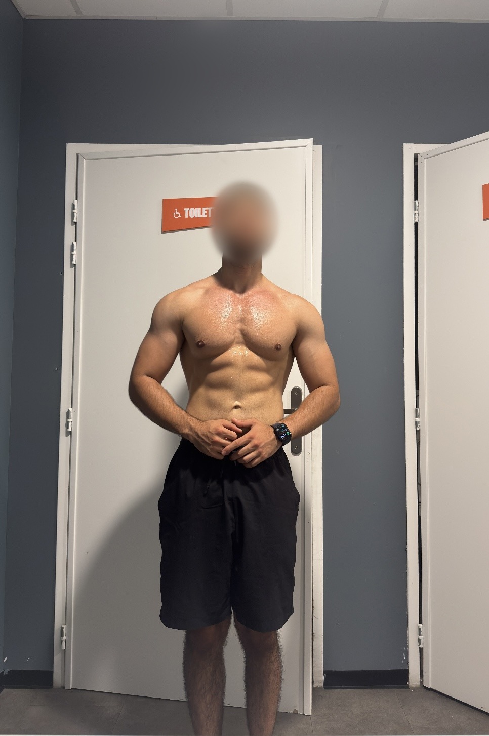 Rossano - Gorgier - Neuchâtel | Gay