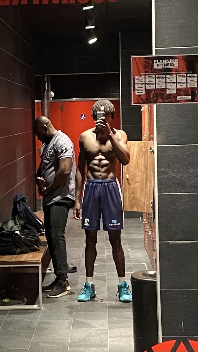 Edwyn - Eclagnens - Vaud | Gay