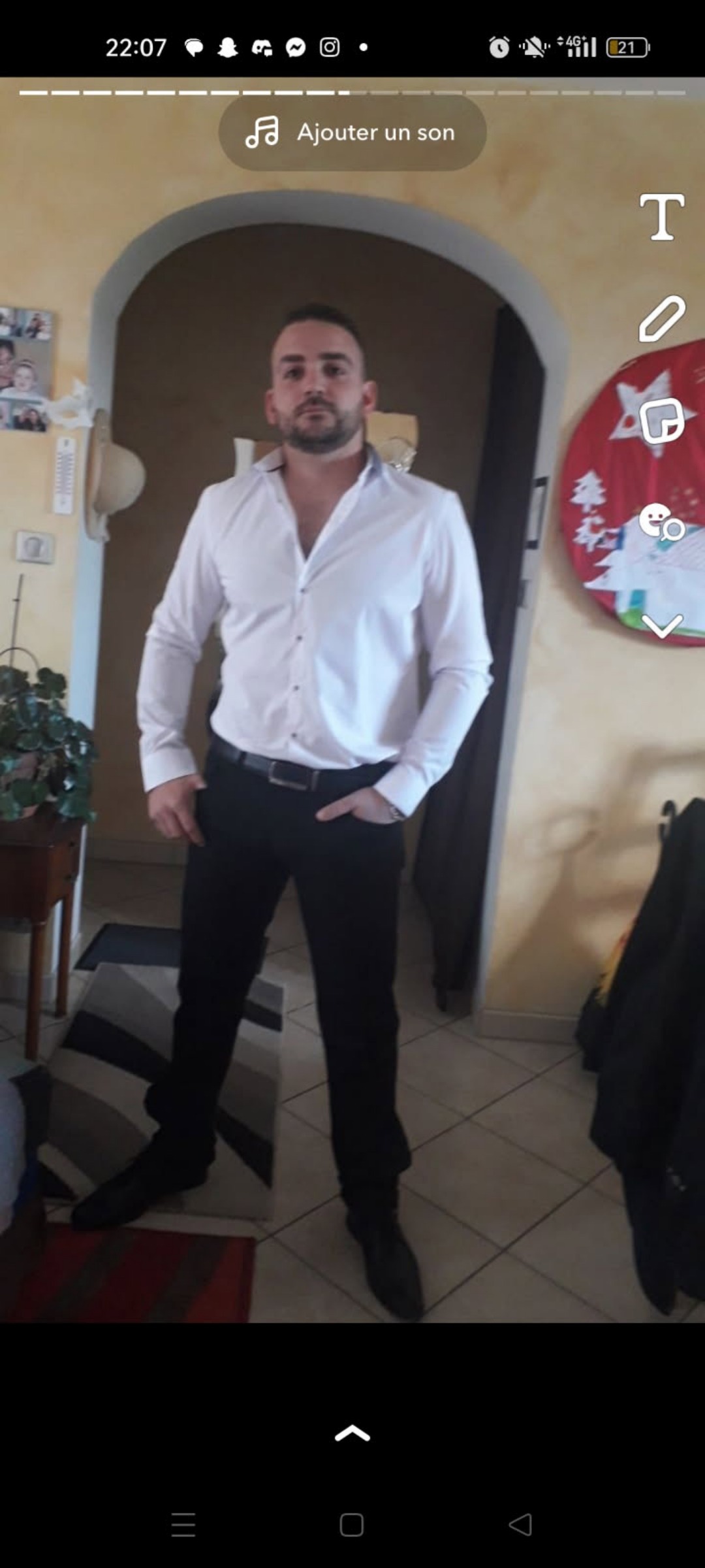 Maywenn - Buchs LU - Lucerne | Gay