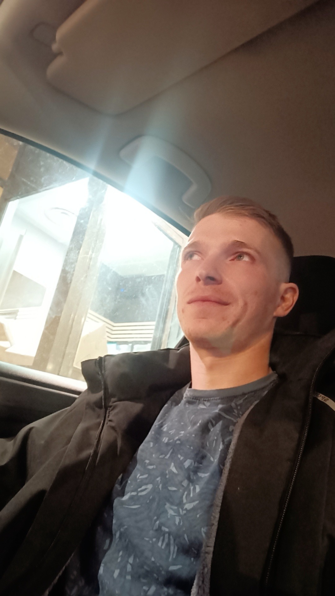 Yann - Athenaz (Avusy) - Genève | Gay