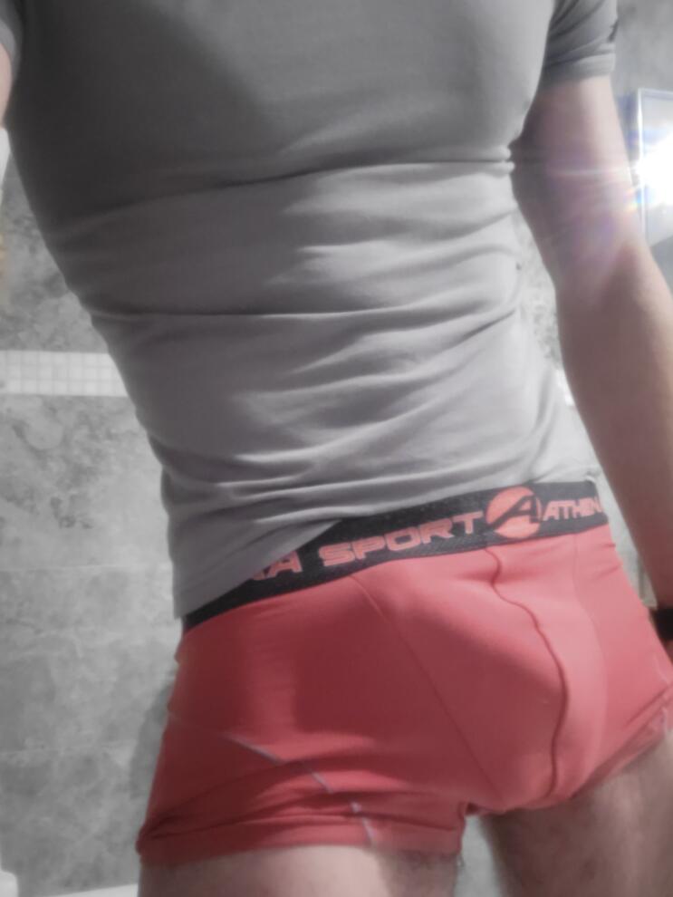 Oskar - Bignasco - Tessin | Gay